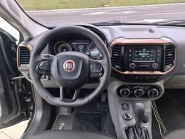 FIAT - TORO - 2018/2019 - Preta - R$ 112.000,00