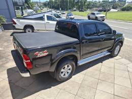 TOYOTA - HILUX - 2012/2013 - Preta - R$ 136.900,00