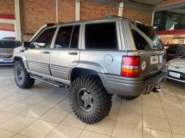 JEEP - GRAND CHEROKEE - 1998/1998 - Cinza - R$ 42.000,00