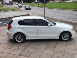 BMW - 118I - 2010/2011 - Branca - R$ 57.900,00