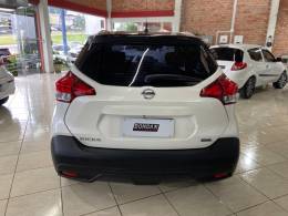 NISSAN - KICKS - 2019/2020 - Branca - R$ 89.900,00