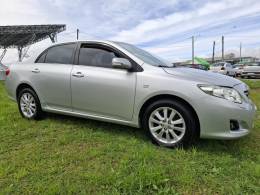 TOYOTA - COROLLA - 2008/2009 - Prata - R$ 58.900,00