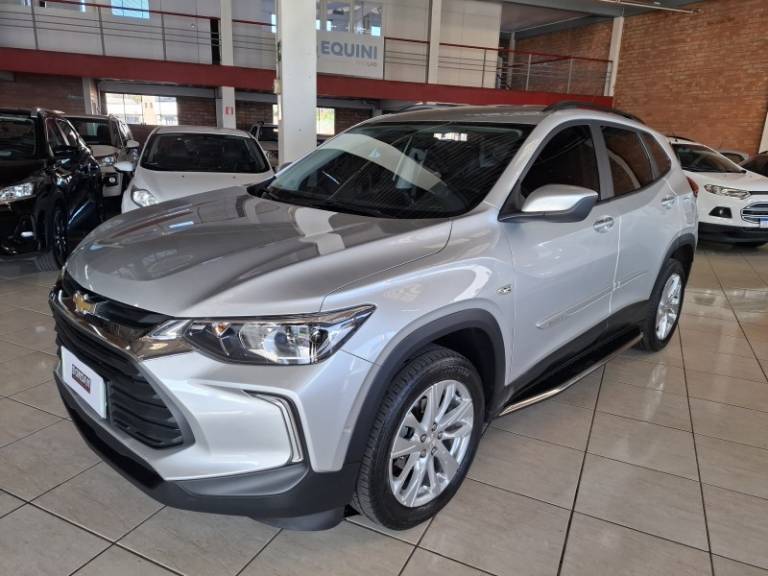 CHEVROLET - TRACKER - 2021/2022 - Prata - R$ 112.900,00