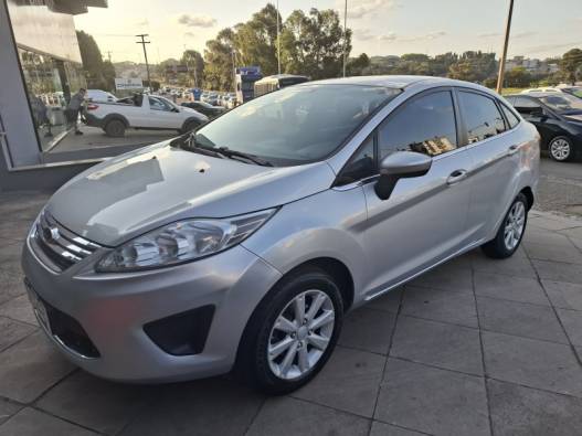 FORD - FIESTA - 2012/2012 - Prata - R$ 37.900,00