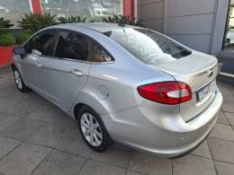 FORD - FIESTA - 2012/2012 - Prata - R$ 37.900,00