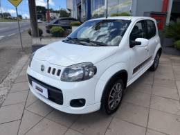 FIAT - UNO - 2012/2013 - Branca - R$ 42.900,00