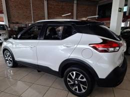 NISSAN - KICKS - 2019/2020 - Branca - R$ 89.900,00