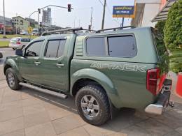 NISSAN - FRONTIER - 2013/2014 - Verde - R$ 94.900,00