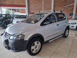 VOLKSWAGEN - CROSSFOX - 2009/2010 - Prata - R$ 38.900,00