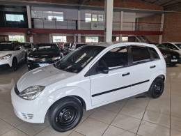 FORD - FIESTA - 2002/2003 - Branca - R$ 23.900,00