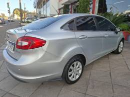 FORD - FIESTA - 2012/2012 - Prata - R$ 37.900,00