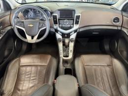 CHEVROLET - CRUZE - 2015/2015 - Preta - R$ 75.900,00