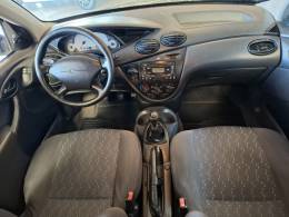 FORD - FOCUS - 2006/2006 - Azul - R$ 25.900,00