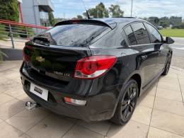 CHEVROLET - CRUZE - 2015/2015 - Preta - R$ 75.900,00