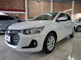 CHEVROLET - ONIX - 2019/2020 - Branca - R$ 79.900,00