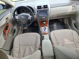 TOYOTA - COROLLA - 2008/2009 - Prata - R$ 58.900,00