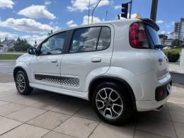 FIAT - UNO - 2012/2013 - Branca - R$ 42.900,00