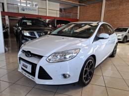 FORD - FOCUS - 2014/2015 - Branca - R$ 64.900,00