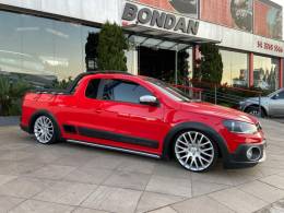 VOLKSWAGEN - SAVEIRO - 2014/2015 - Vermelha - R$ 75.900,00