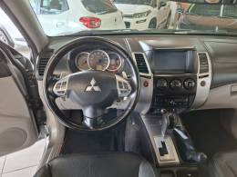 MITSUBISHI - PAJERO DAKAR - 2014/2015 - Preta - Sob Consulta