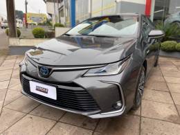 TOYOTA - COROLLA - 2021/2022 - Cinza - R$ 153.000,00