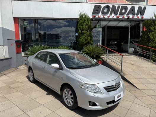 TOYOTA - COROLLA - 2008/2009 - Prata - R$ 58.900,00