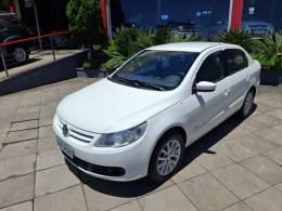 VOLKSWAGEN - VOYAGE - 2009/2010 - Branca - R$ 33.900,00