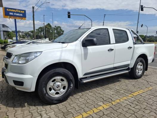 CHEVROLET - S10 - 2012/2013 - Branca - R$ 94.500,00