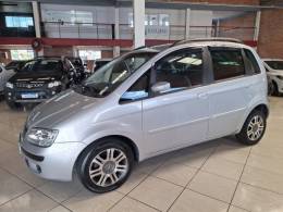 FIAT - IDEA - 2006/2006 - Prata - R$ 25.900,00