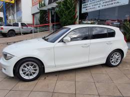 BMW - 118I - 2010/2011 - Branca - R$ 57.900,00