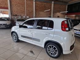 FIAT - UNO - 2012/2013 - Branca - R$ 42.900,00