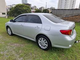 TOYOTA - COROLLA - 2008/2009 - Prata - R$ 58.900,00