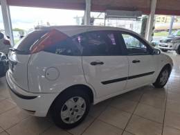 FORD - FOCUS - 2008/2008 - Branca - R$ 26.900,00