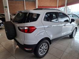 FORD - ECOSPORT - 2016/2017 - Branca - R$ 67.900,00