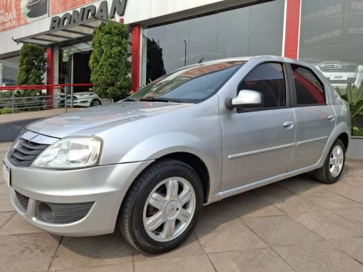 RENAULT - LOGAN - 2013/2013 - Prata - R$ 29.500,00