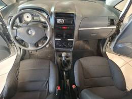 FIAT - IDEA - 2006/2006 - Prata - R$ 25.900,00