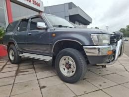 TOYOTA - HILUX SW4 - 1994/1995 - Cinza - R$ 67.900,00