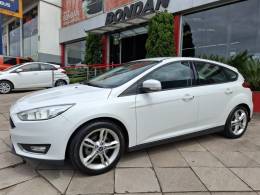 FORD - FOCUS - 2017/2017 - Branca - R$ 63.900,00