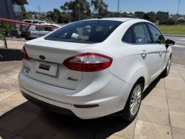 FORD - FIESTA - 2015/2015 - Branca - R$ 53.900,00