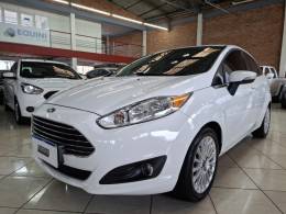 FORD - FIESTA - 2015/2016 - Branca - R$ 59.900,00