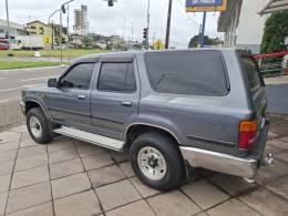 TOYOTA - HILUX SW4 - 1994/1995 - Cinza - R$ 67.900,00